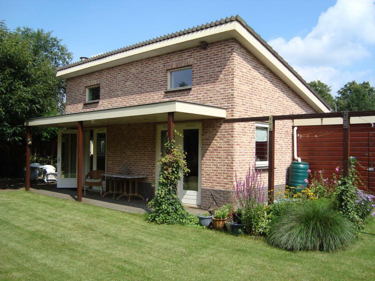 Vakantiehuis Petrarca Putten Bagian luar foto